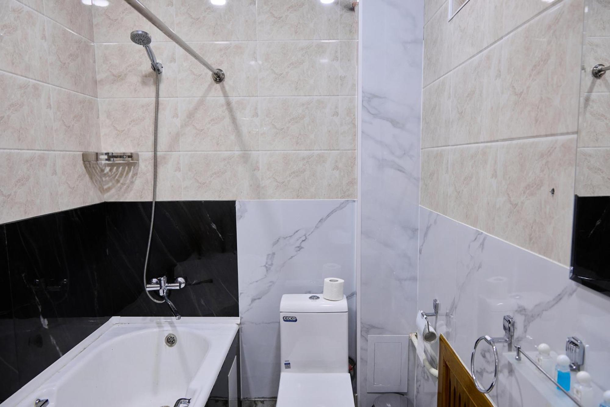 Art Garden Hotel Tashkent Room photo
