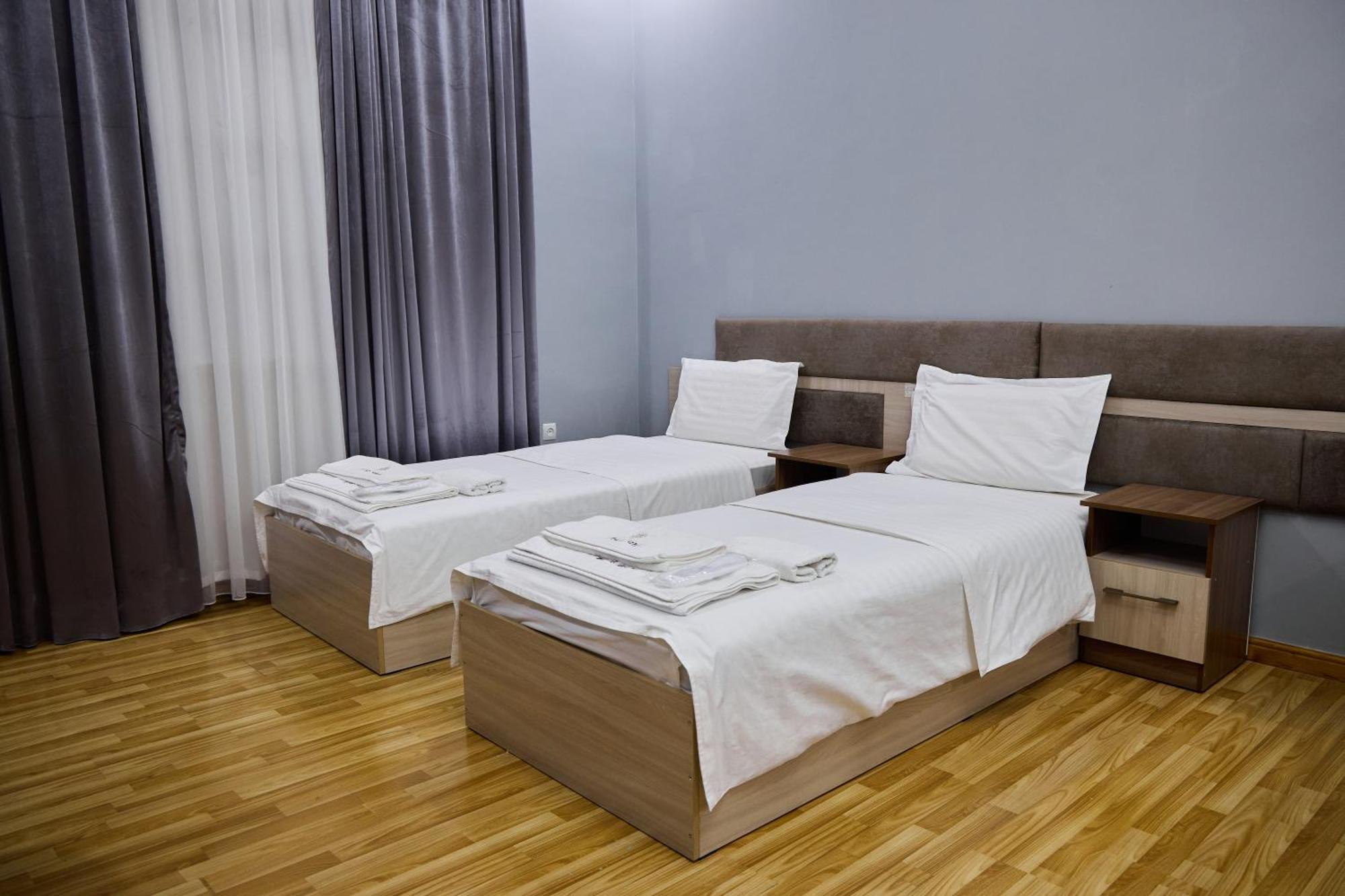 Art Garden Hotel Tashkent Exterior photo